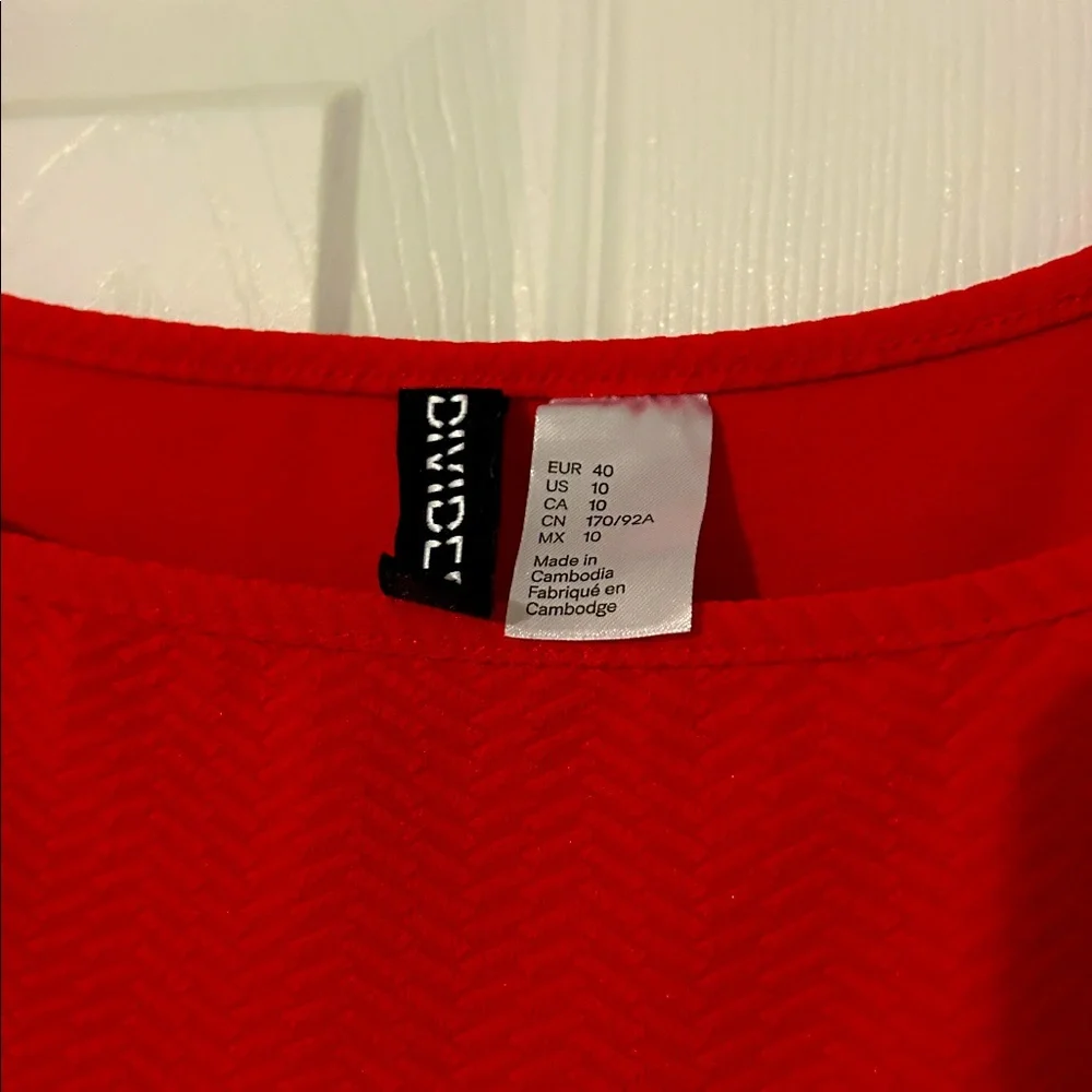 Divided H&M Red Textured Knit Flare Mini Dress size 10 - Picture 3 of 13